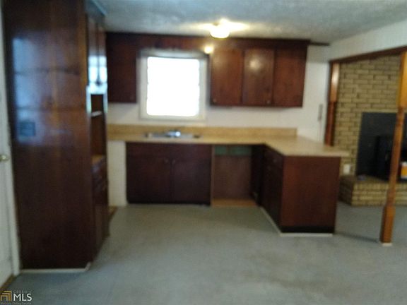 3rd image of 8936 N Marcus St