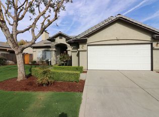 2120 E Rush Ave, Fresno, CA