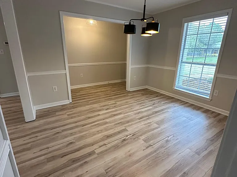 16 Camellia Cv — Photo 17