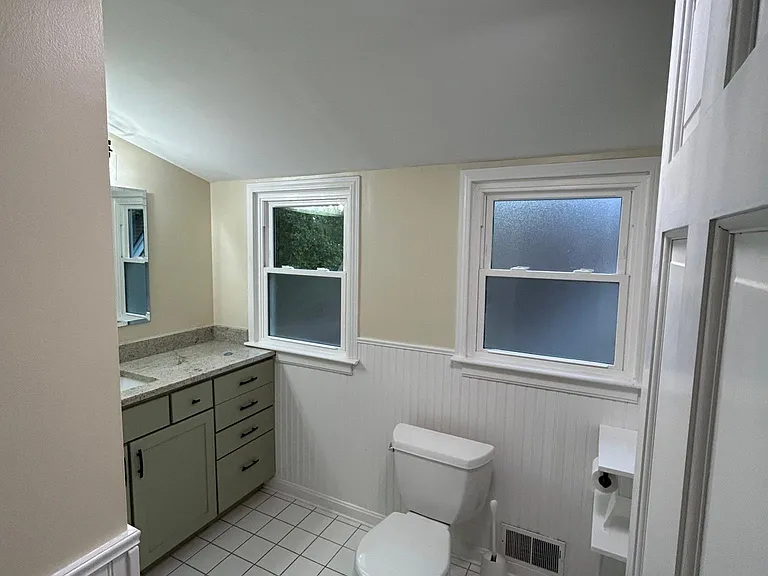 1300 Bellwood Ave — Photo 24
