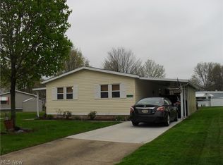 176 D St, Navarre, OH 44662