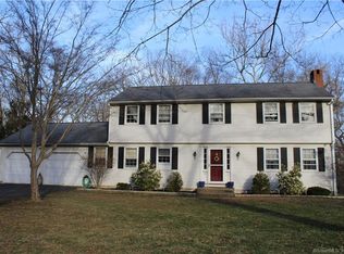 97 Horseshoe Rd, Guilford, CT 06437
