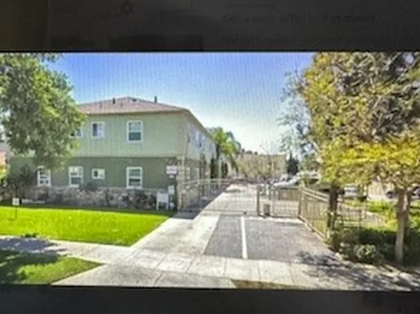 622 E Windsor Rd #17, Glendale, CA 91205