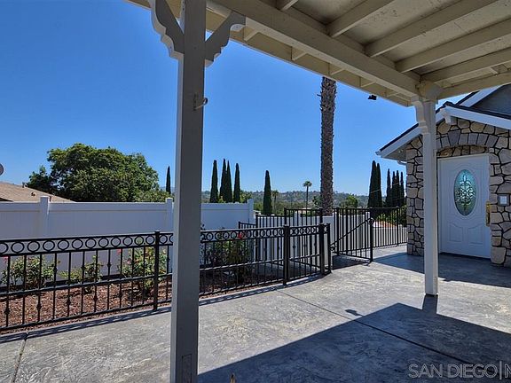 2nd image of 2475 El Sereno Way