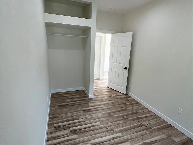12416 Bradford Pl — Photo 6