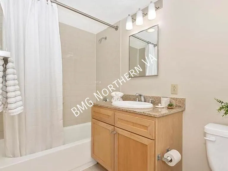 1150 K St NW #508 — Photo 15