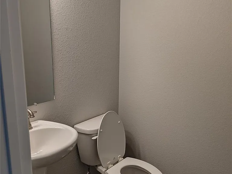 5331 Mountain Vista Hts — Photo 24