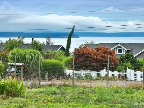 2024 Matthew Street, Coupeville, WA 98239