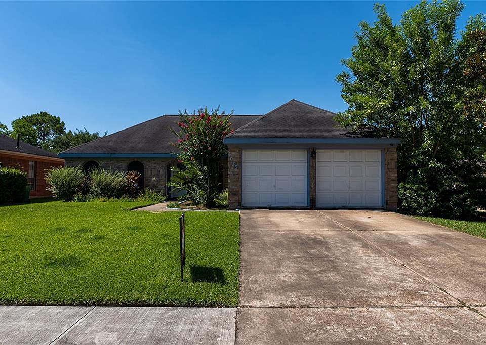 2nd image of 4035 Lotus Dr