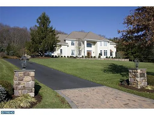 51 Bowmans Dr photo 1
