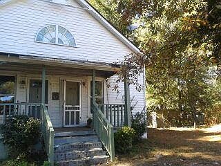 2nd image of 231 Little St #A