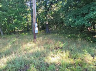 3479 & 3481 Beck Pl, Edwards, MO 65326