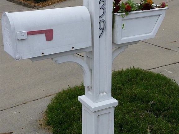2nd image of 39 Holly Dr