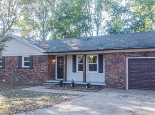 77 Clearview Rd, Hickory, KY 42051