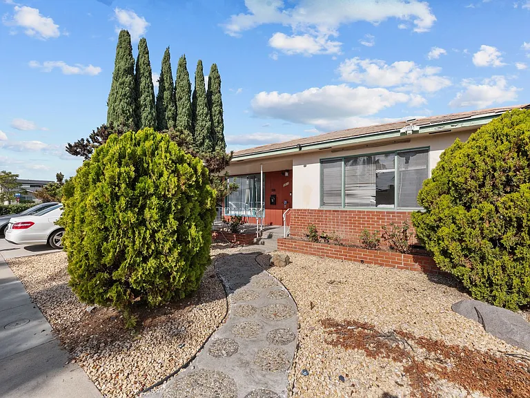 5510 Dorothy Dr — Photo 20