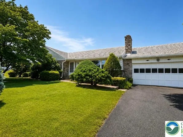 1294 Trexlertown Rd, Trexlertown, PA 18087
