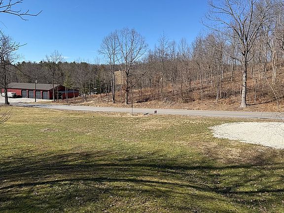 4th image of 23255 Lashley Rd