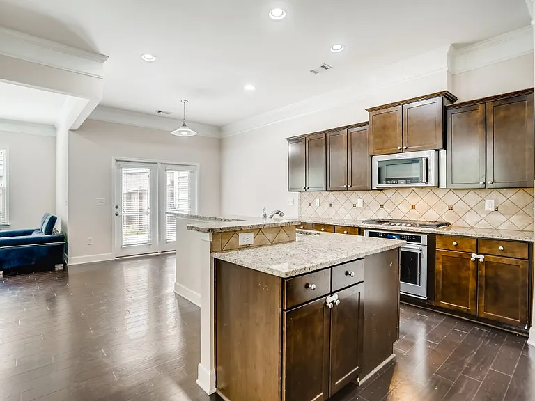 2544 Josselyn Ln SE — Photo 19