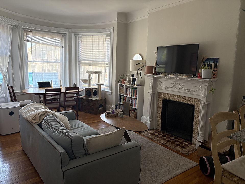 1st image of 891 Mass Ave #5