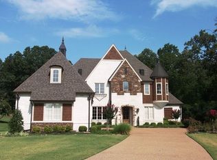 1626 Notting Hill Dr, Hernando, MS 38632