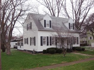 118 N Morgan St, Mason City, IL 62664