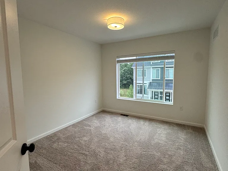 2774 Bristol Ridge Dr — Photo 7