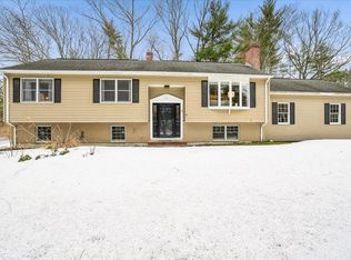 12 Old Gordon Road, Brentwood, NH 03833
