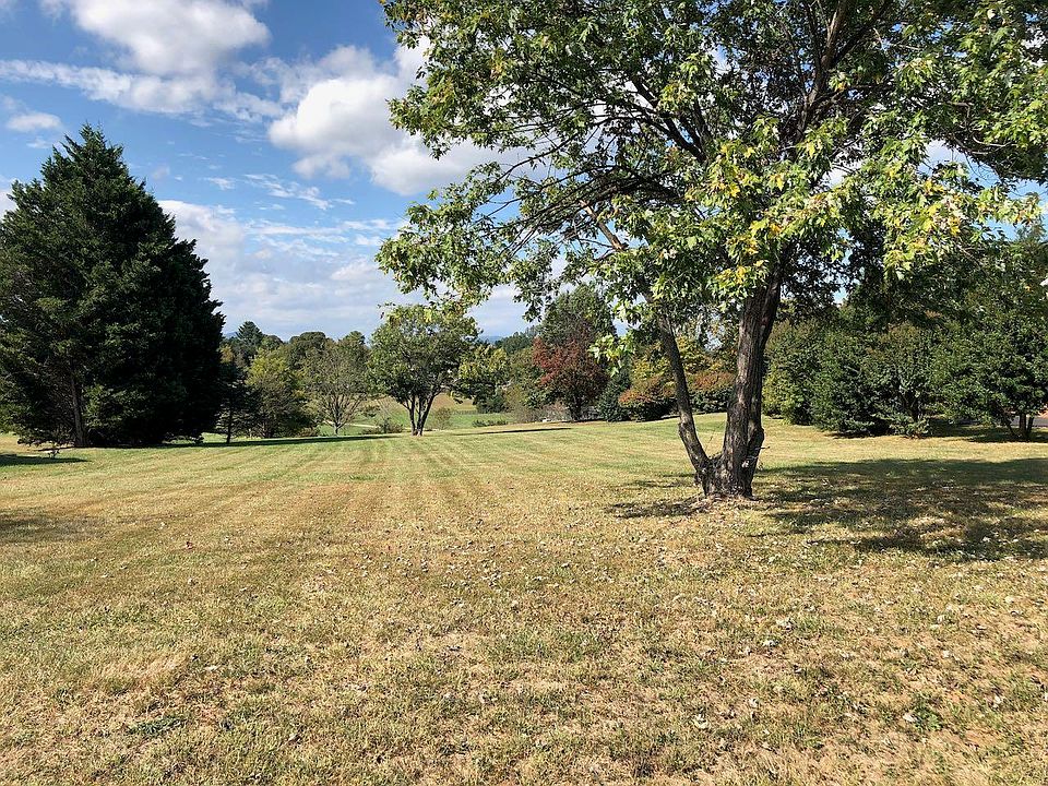 2 Aftons Meadow Rd, Vinton, VA 24179 Zillow