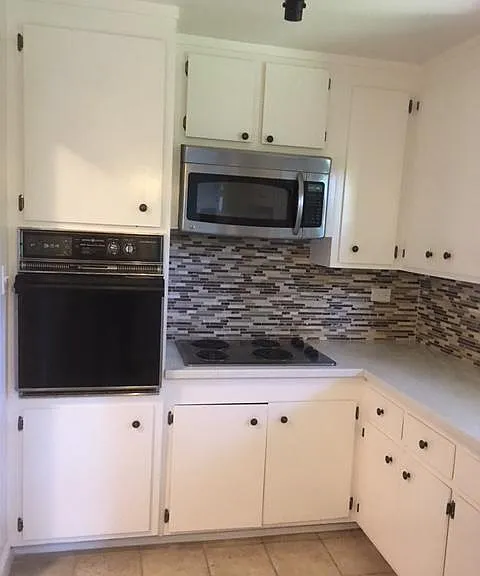 460 Channing Ave #C — Photo 3