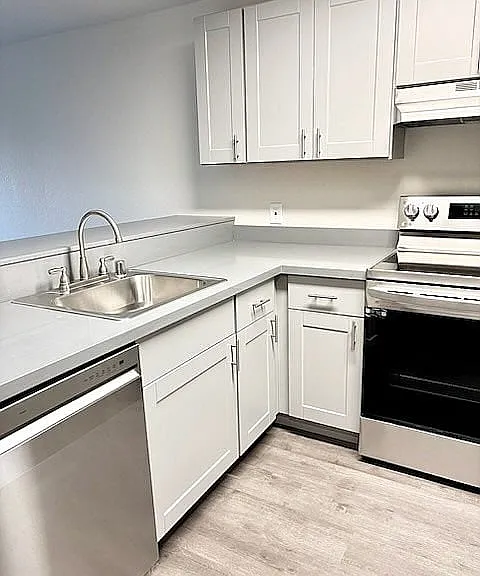 Interior Reno Kitchen 3