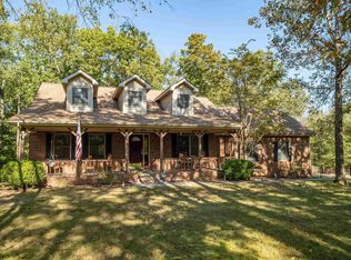 106 Swallow Ln, Murray, KY 42071