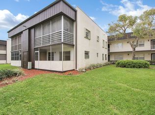 437 Burgundy Ave #J, Delray Beach, FL 33484