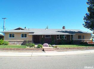 1924 Glenwood Dr, Ceres, CA