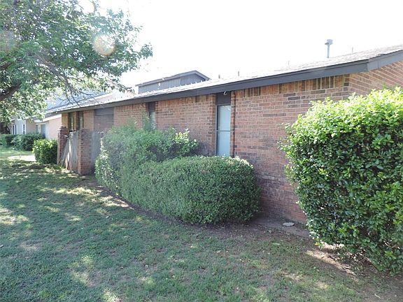 5th image of 3117 Button Willow Ave