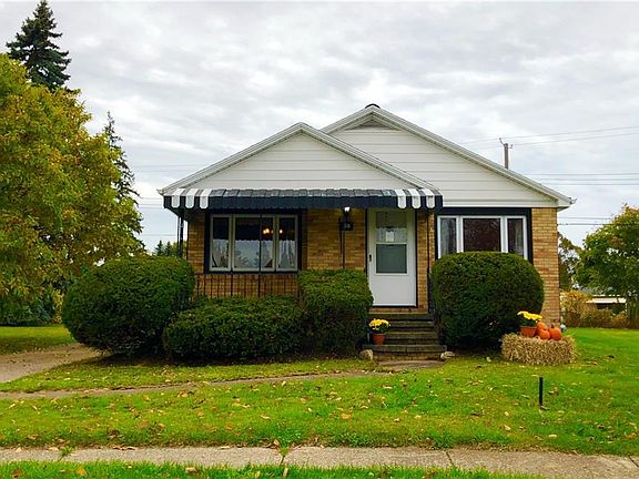 2nd image of 50 Nandale Dr