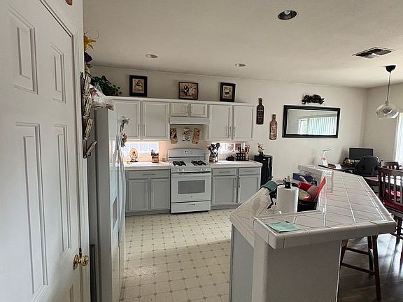 4th image of 9211 Lembert Dome Cir