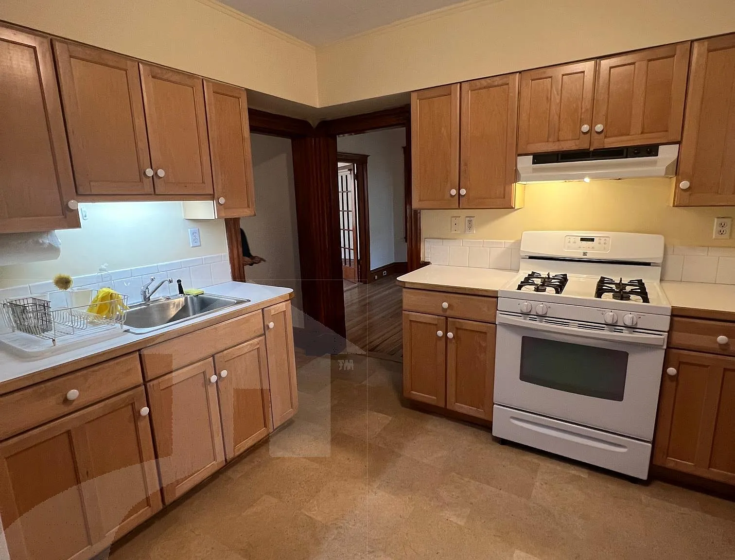 1 bed, 9999 sqft, $2,450 — Photo 4