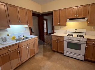 20 Gold Star Rd #1, Cambridge, MA 02140