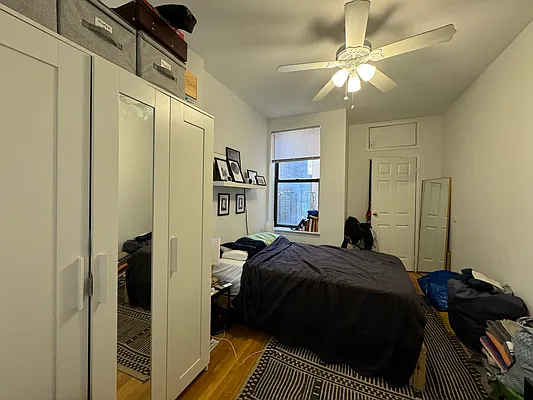 Rented by AZ REALTY NYC LLC | media 15