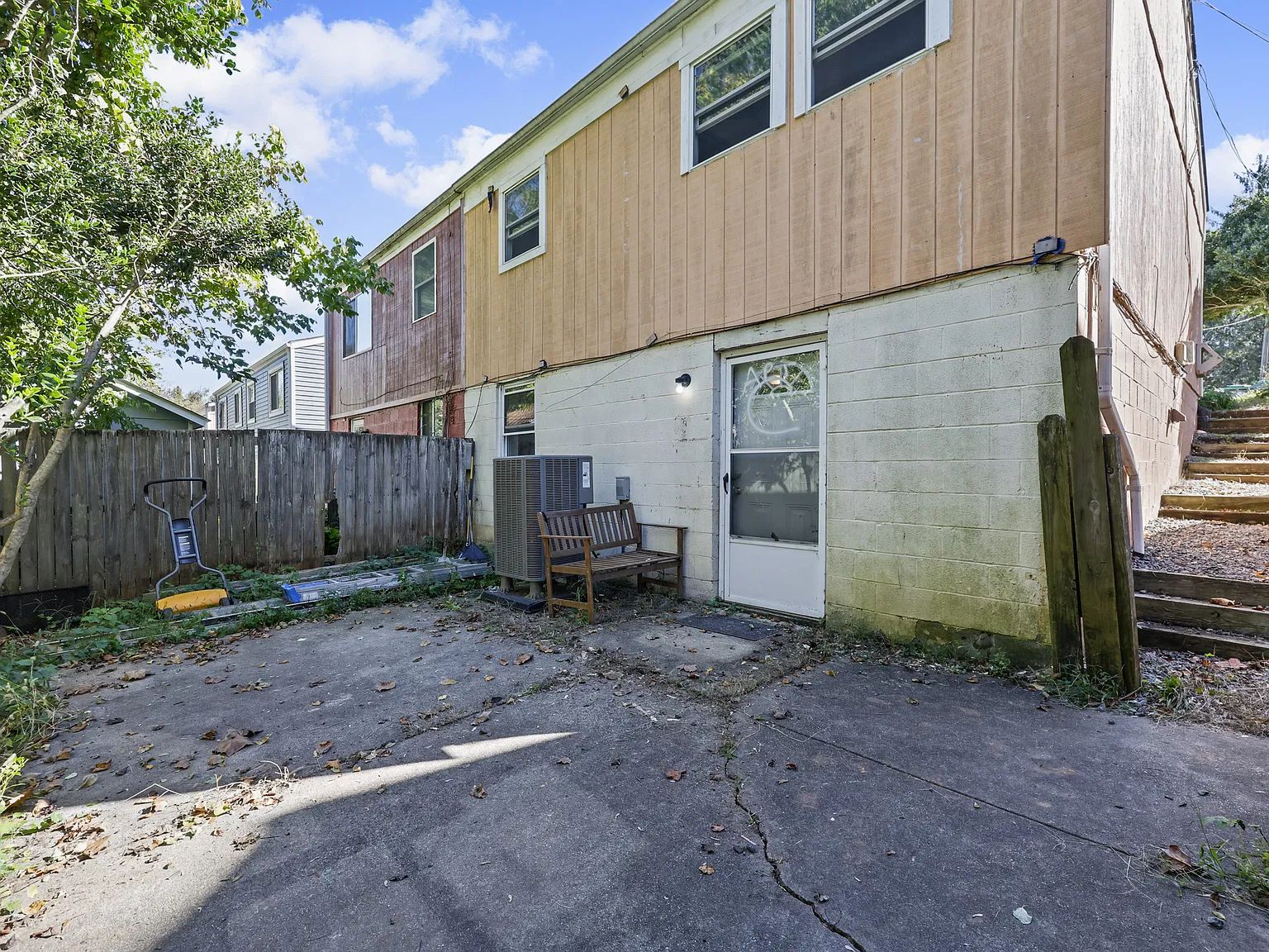 Studio, 700 sqft, $900 — Photo 4