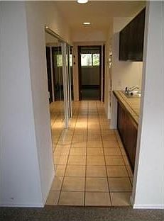 4th image of 414 W Beaver Creek Blvd