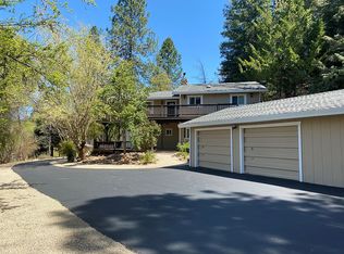 10348 Quail Creek Rd, Grass Valley, CA 95949