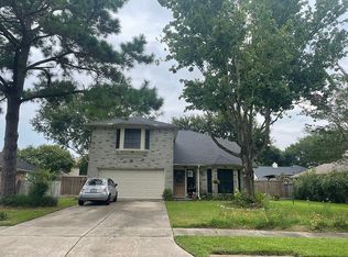 1907 Lavaca St, Friendswood, TX 77546
