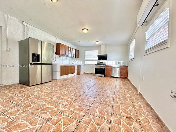 2nd image of 12021 SW 191st St #2