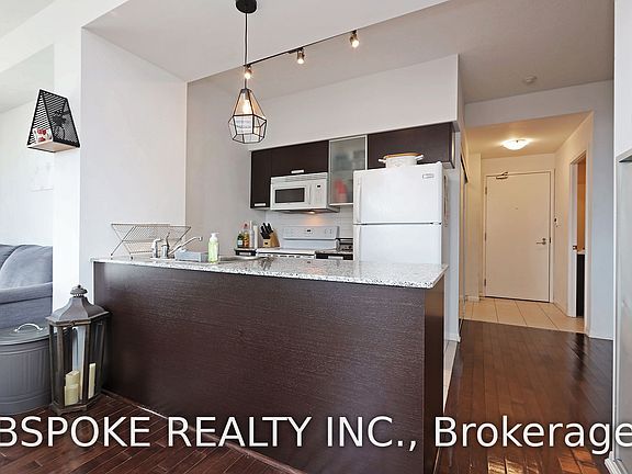 5th image of 37 Grosvenor St #2508