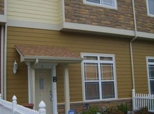 6 Fuller Cir, Junction City, KS 66441
