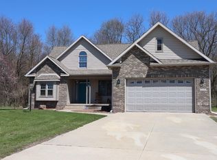 2230 W Brooks Blf, North Judson, IN 46366