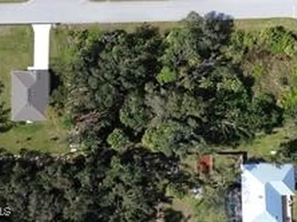 142 Ellington St, Port Charlotte, FL 33953
