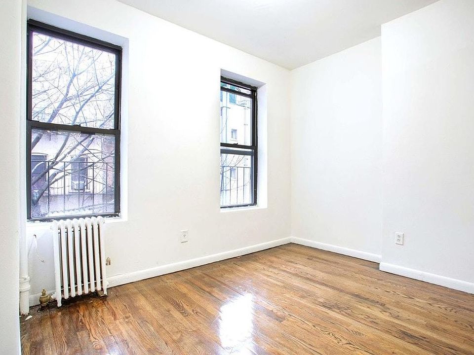 1st image of 309 E 61st St