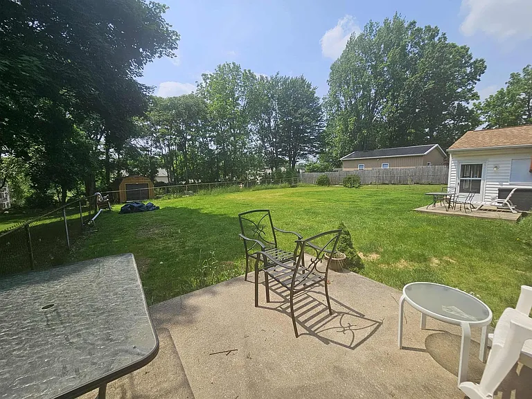 4009 Lor Ron Ave — Photo 20